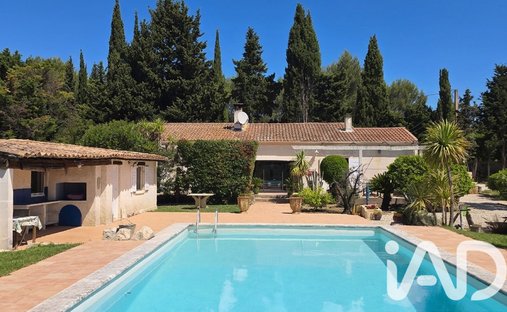 House in Fontvieille, Provence-Alpes-Côte d'Azur, France 1