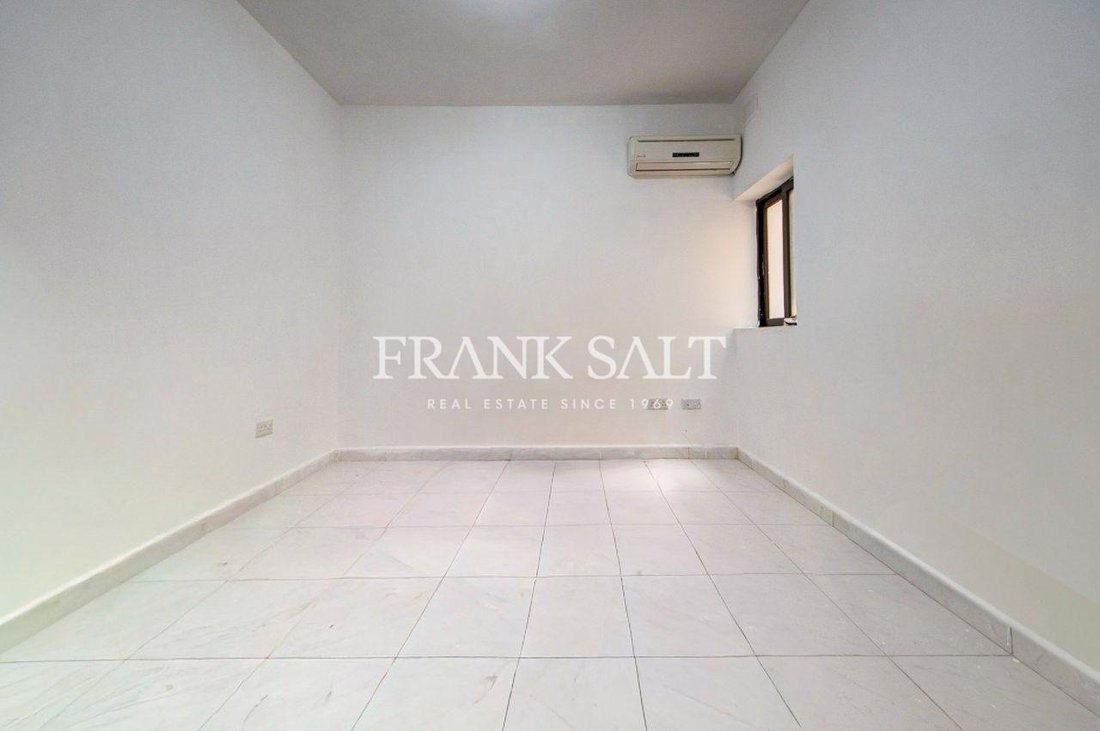 Apartment in Swieqi, Malta 4 - 17770750
