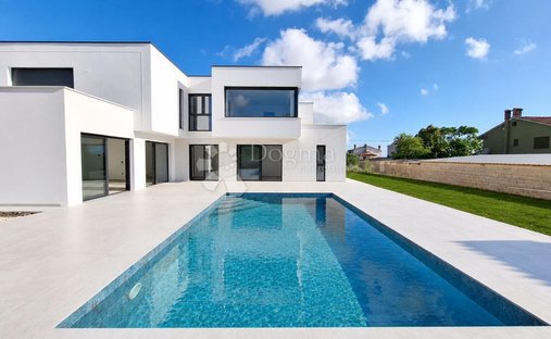 House in Kastelir, Istria County, Croatia 1