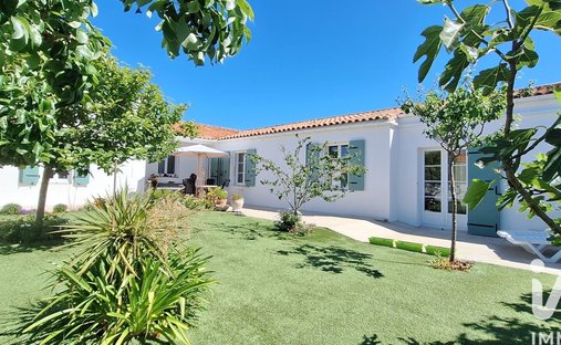 House in Le Bois-Plage-en-Ré, Nouvelle-Aquitaine, France 1