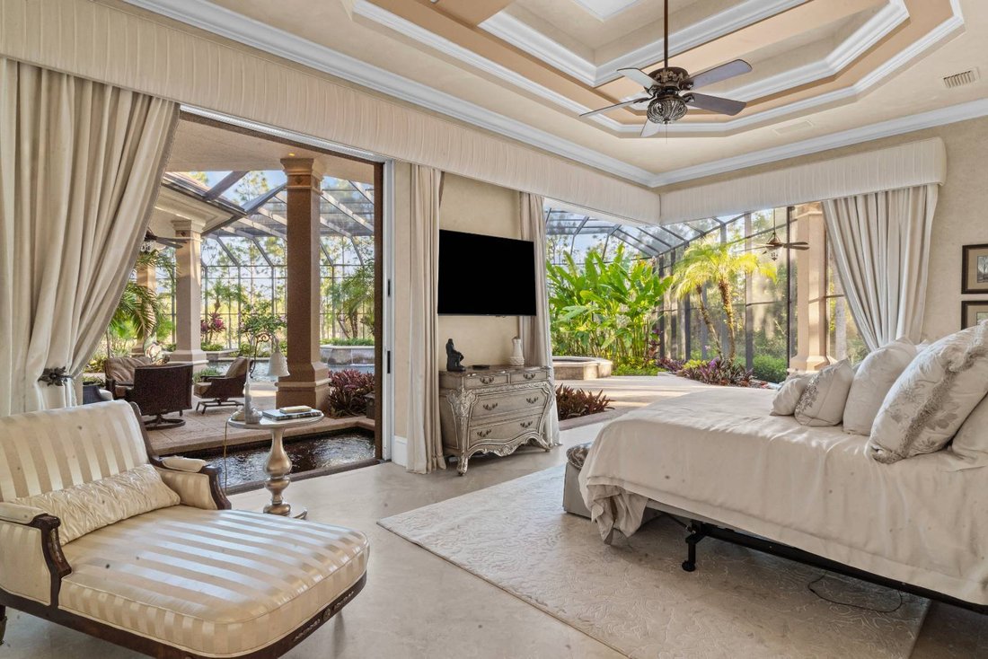 House in Naples, Florida, United States 3 - 17974805