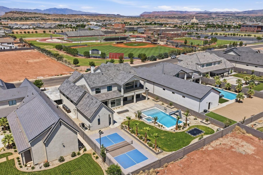 House in Washington, Utah, United States 3 - 17975159