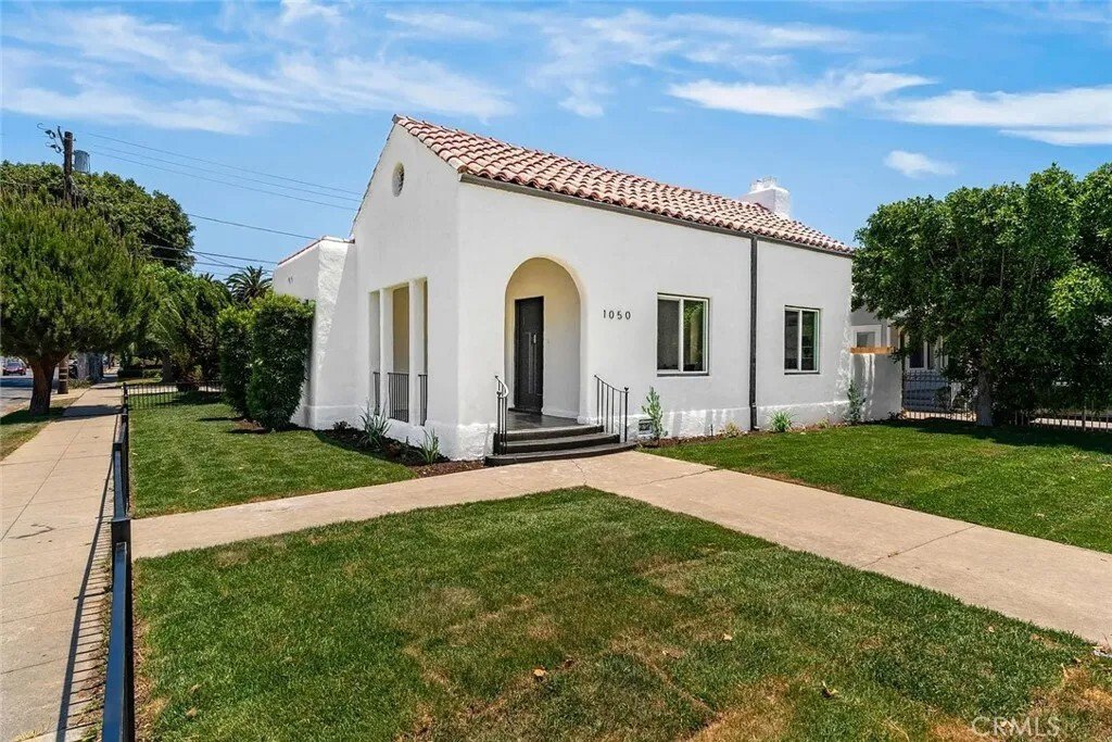 Los Angeles, California, United States 4 - 17975422