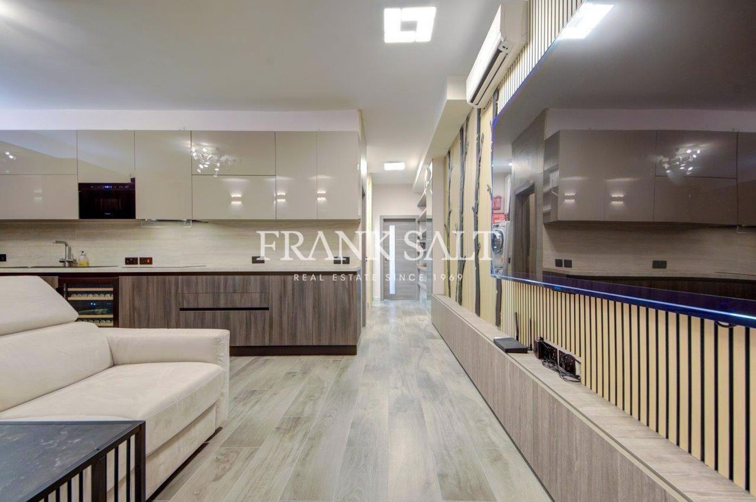 Apartment in Saint Julian's, Malta 3 - 14763040
