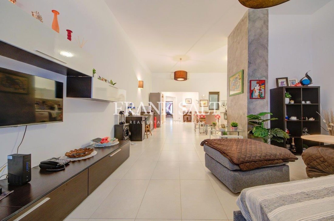 Apartment in Saint Julian's, Malta 4 - 14301556