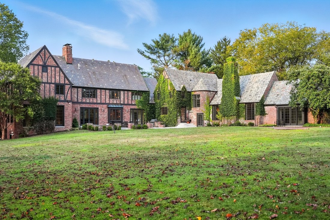 House in Pittsburgh, Pennsylvania, United States 2 - 17412624