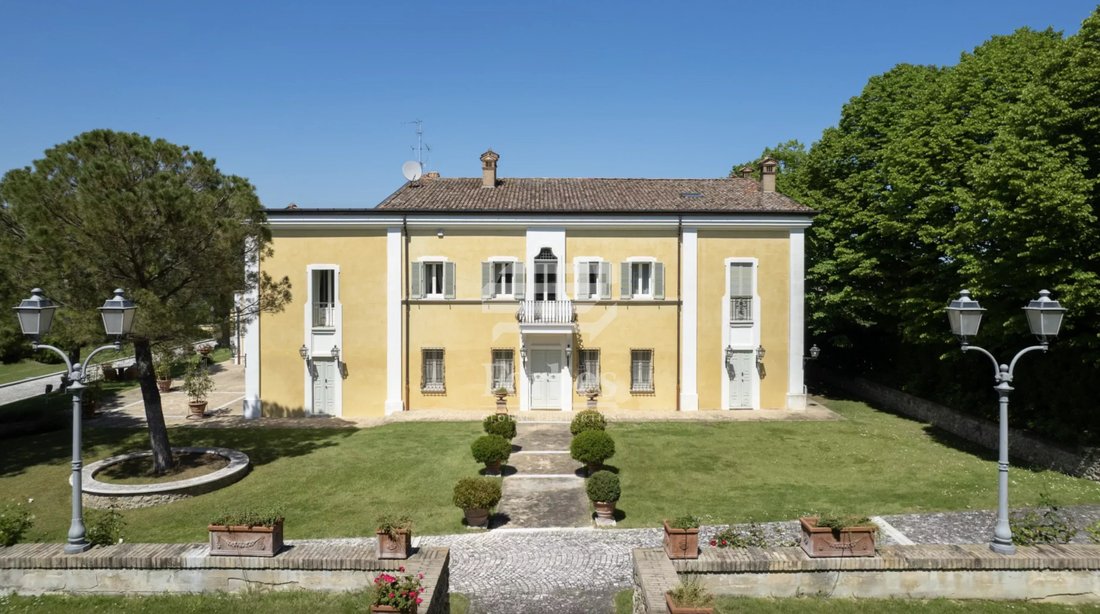 Villa in Bertinoro, Emilia-Romagna, Italy 5 - 17976759