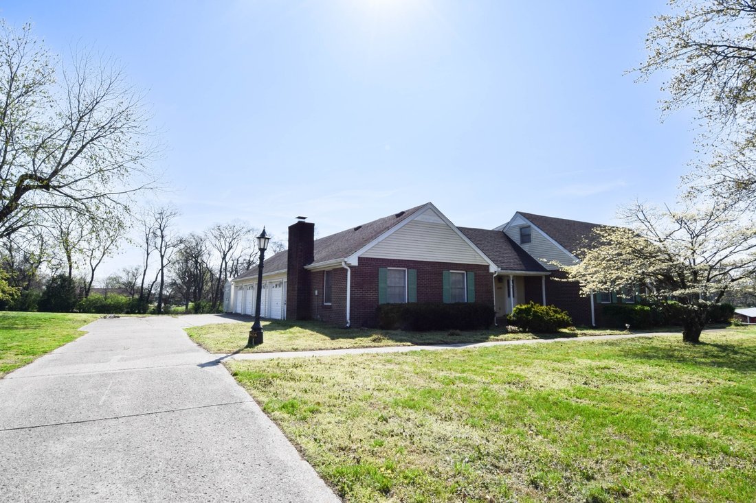 House in Gallatin, Tennessee, United States 4 - 17979910