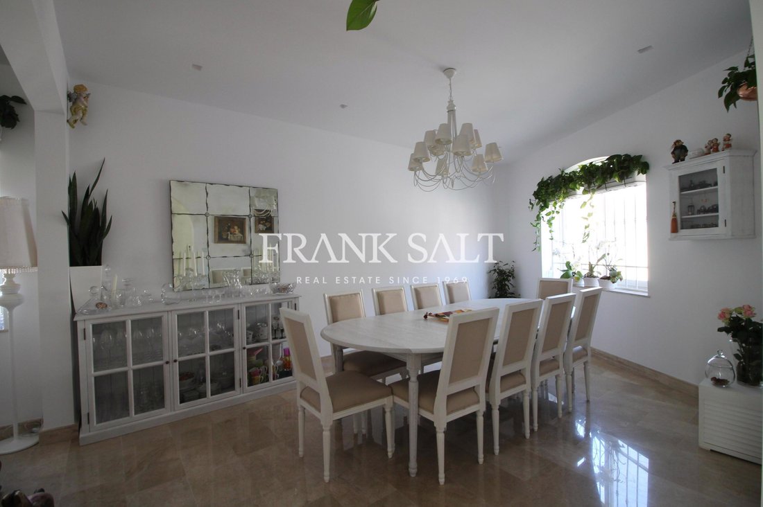 Villa in Saint Julian's, Malta 2 - 13825025