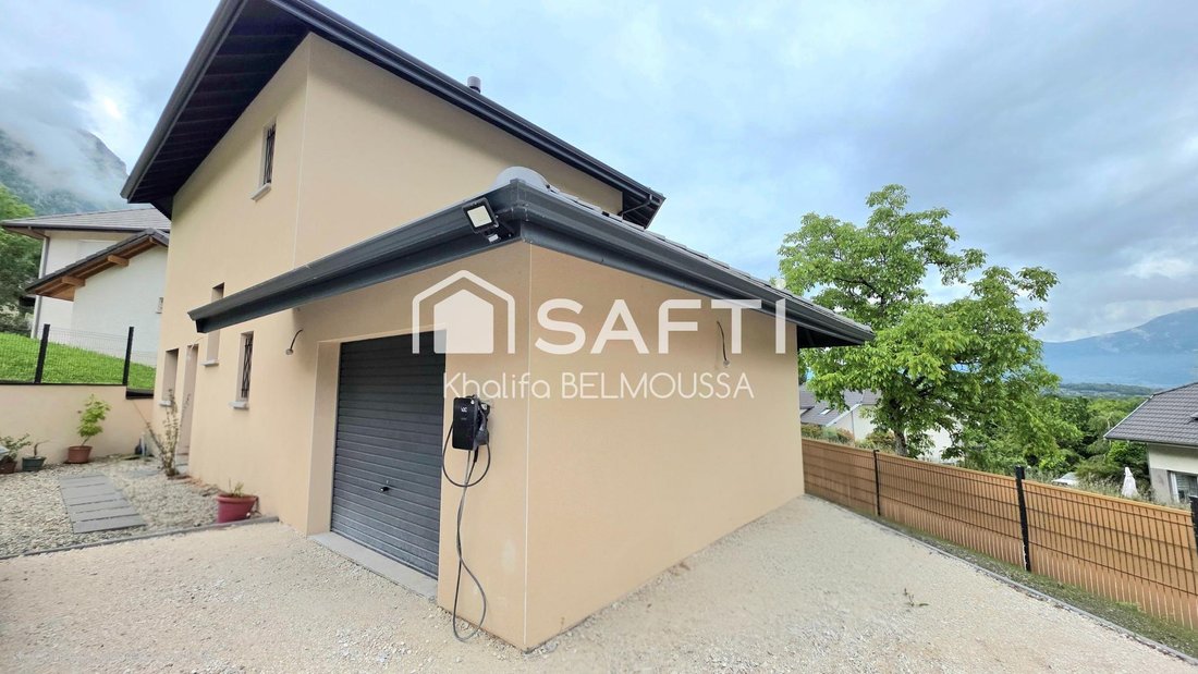 House in Drumettaz-Clarafond, Auvergne-Rhône-Alpes, France 3 - 17977835