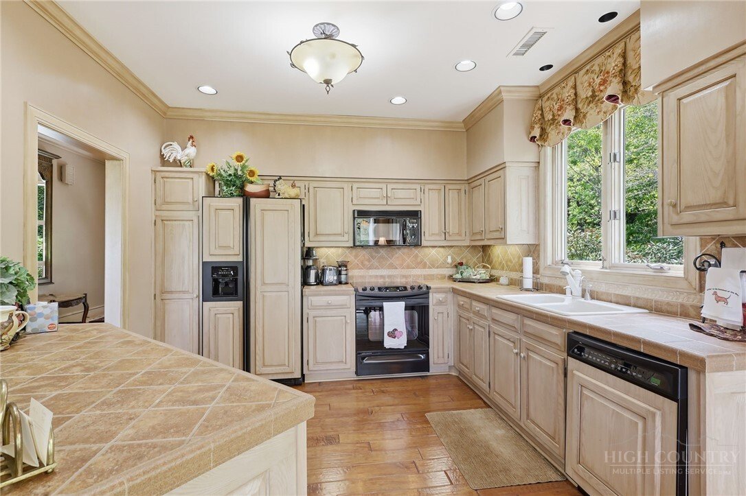 Condo in Banner Elk, North Carolina, United States 4 - 17975193
