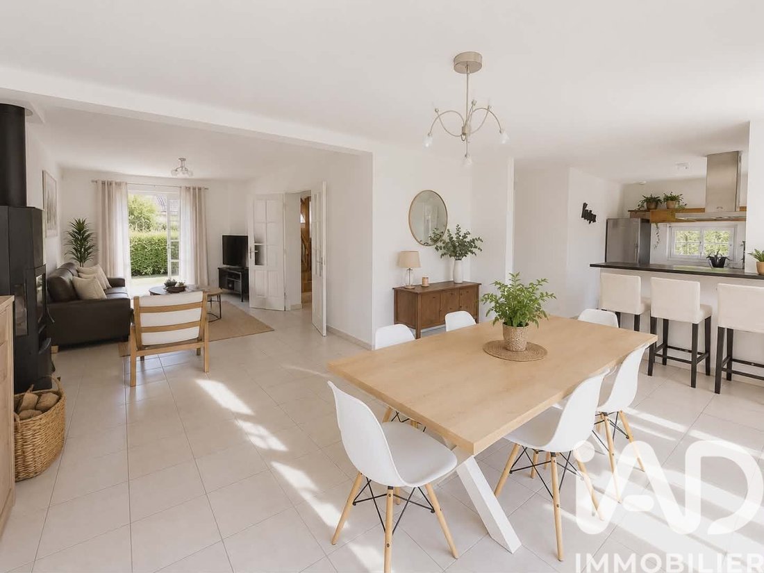 House in Arrondissement of Fontainebleau, Ile-de-France, France 1 - 17980899