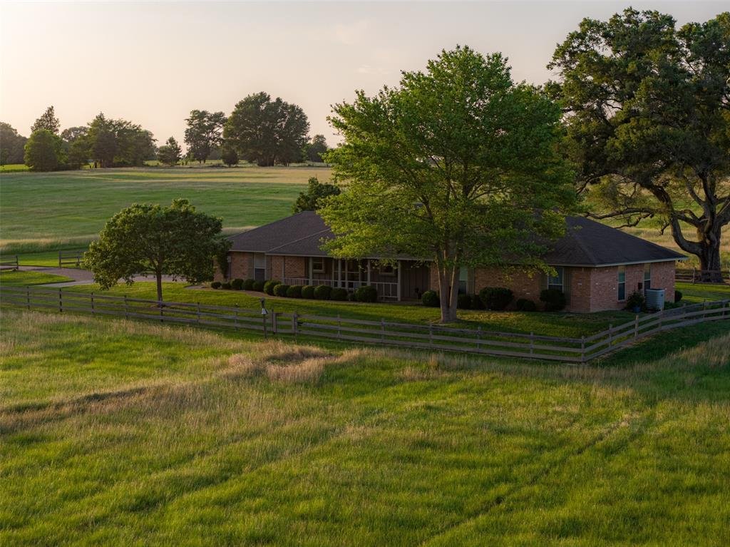 House in Athens, Texas, United States 1 - 16719473
