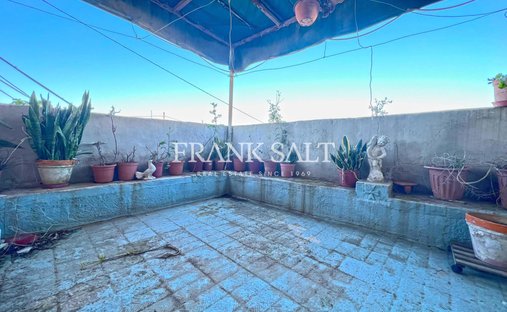 House in Qormi, Malta 1