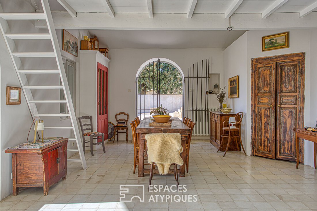 Villa in Bellecroix-Pont d'Avignon, Villeneuve-lès-Avignon, France 3 - 17977314