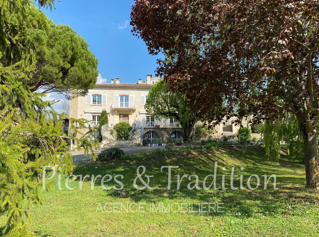 Estate in Centre Nord, Apt, France 4 - 14198490