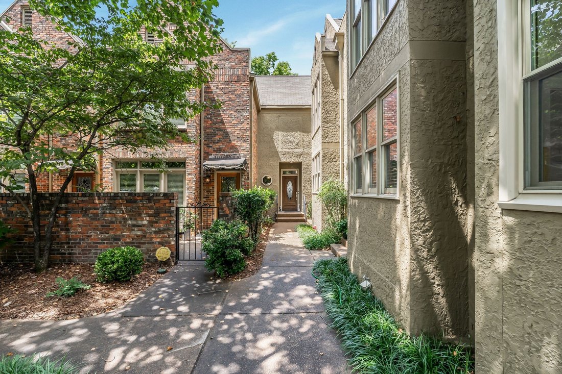 Townhouse in Forest Hills, Tennessee, United States 3 - 17979739