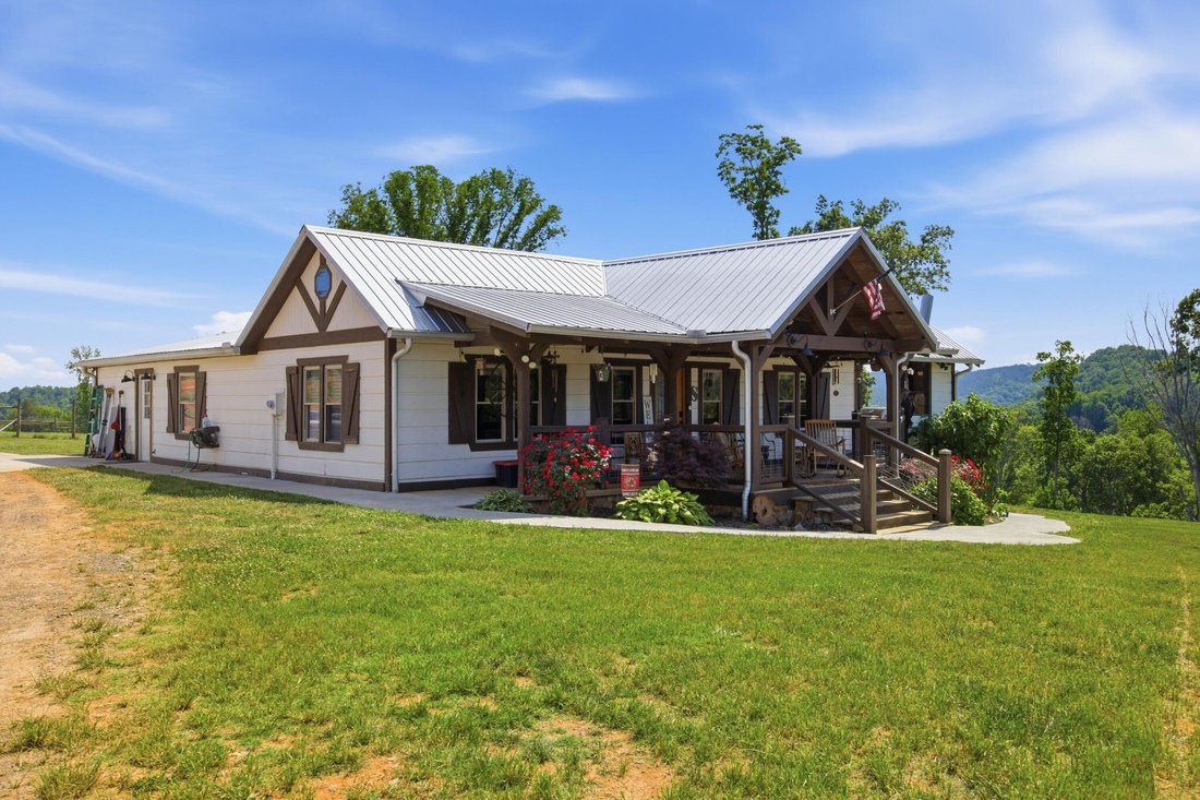 House in Riceville, Tennessee, United States 3 - 17975560