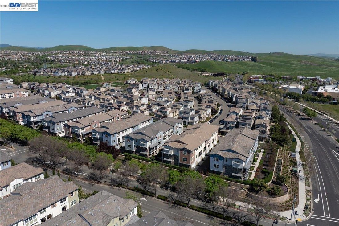 Condo in Dublin, California, United States 5 - 17979271