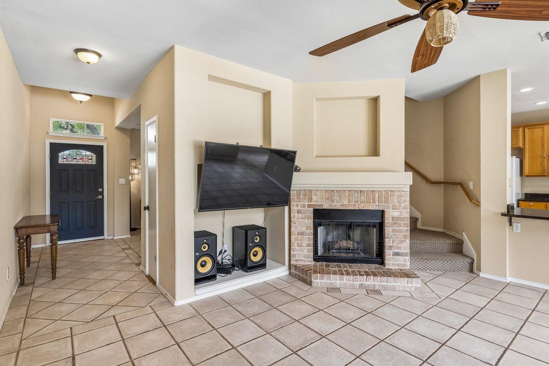 House in Cedar Park, Texas, United States 5 - 17979043