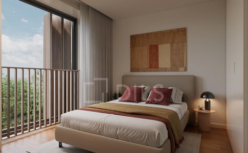 Apartment in Cedofeita, Santo Ildefonso, Se, Miragaia, Sao Nicolau e Vitoria, Porto District, Portugal 1