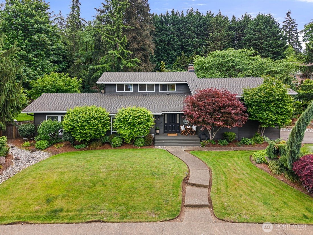 House in Bellevue, Washington, United States 3 - 17981280