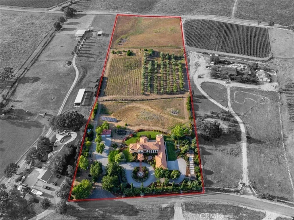 House in Paso Robles, California, United States 3 - 17975450