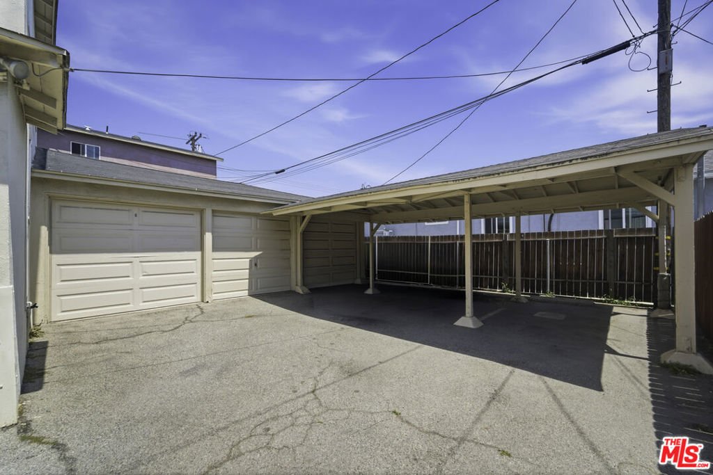 Culver City, California, United States 5 - 17978940