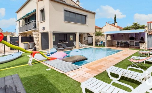 House in Cooperative, Agde, France 1