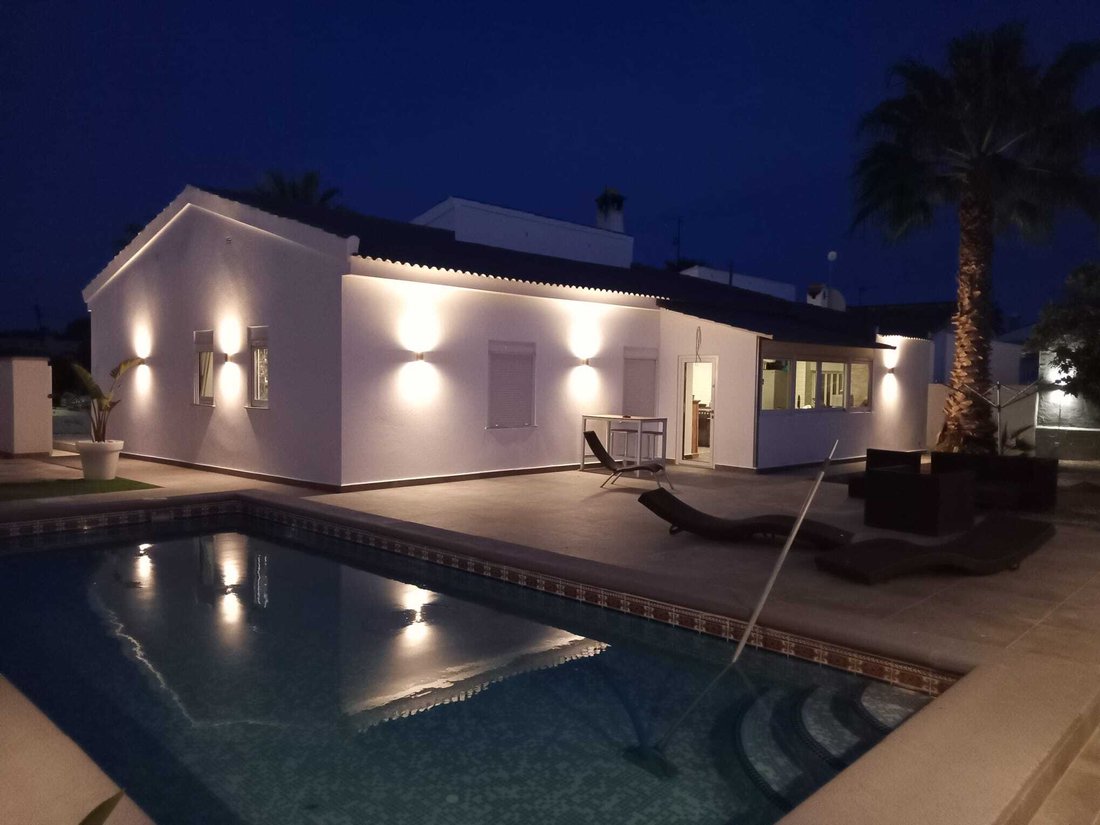 Villa in Orihuela, Valencian Community, Spain 1 - 17977175