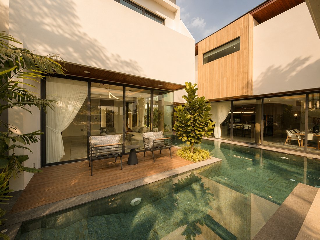 Villa a Rawai, Provincia di Phuket, Thailandia 1 - 17980467
