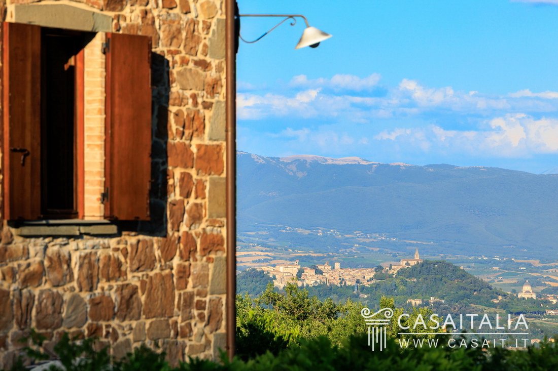 Villa in Todi, Umbria, Italy 5 - 17982317
