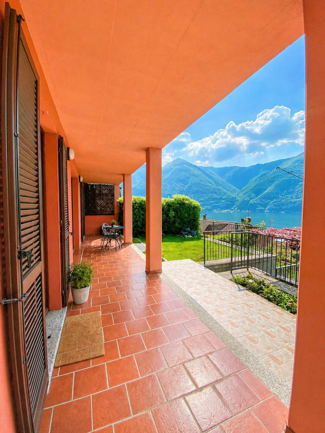 Villa in Valsolda, Lombardy, Italy 1 - 17981528
