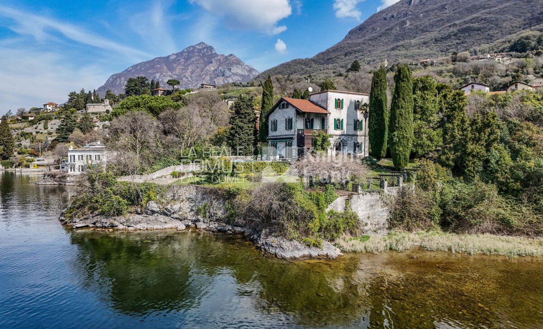 Villa in Mandello del Lario, Lombardy, Italy 2 - 17784226