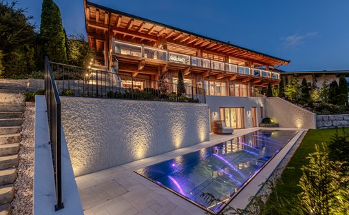 Chalet in Aurach bei Kitzbühel, Tyrol, Austria 1