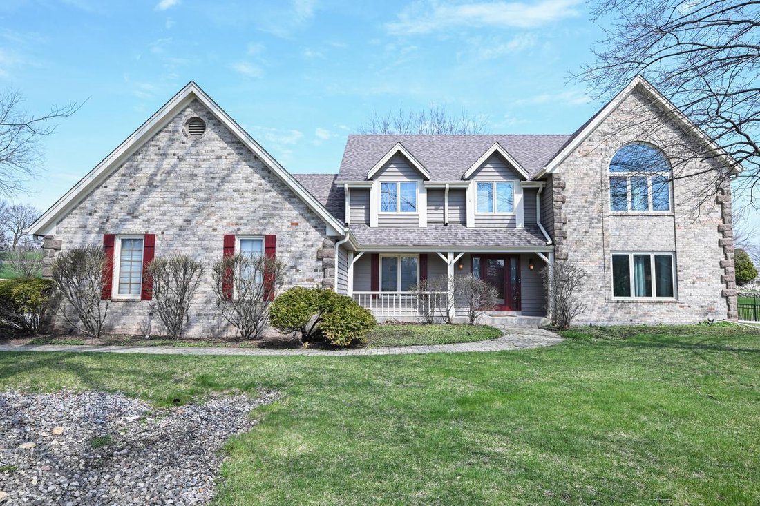 House in Brookfield, Wisconsin, United States 1 - 17981583