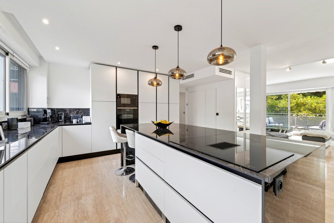 Apartment in Bonneveine, 8e Arrondissement, Marseille 5 - 17981459