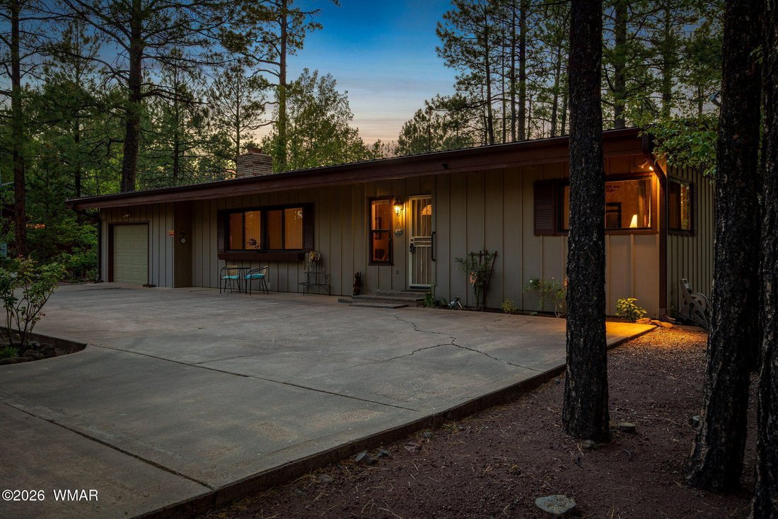 Pinetop, Arizona, United States 3 - 17981517