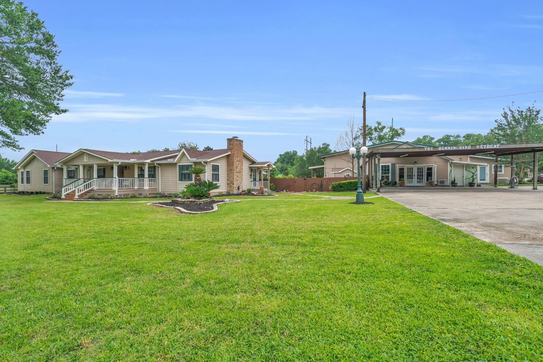 House in Oakhurst, Texas, United States 3 - 17982446