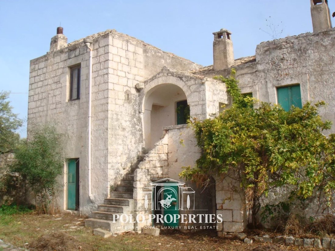 Estate in Ceglie Messapica, Apulia, Italy 3 - 15269456