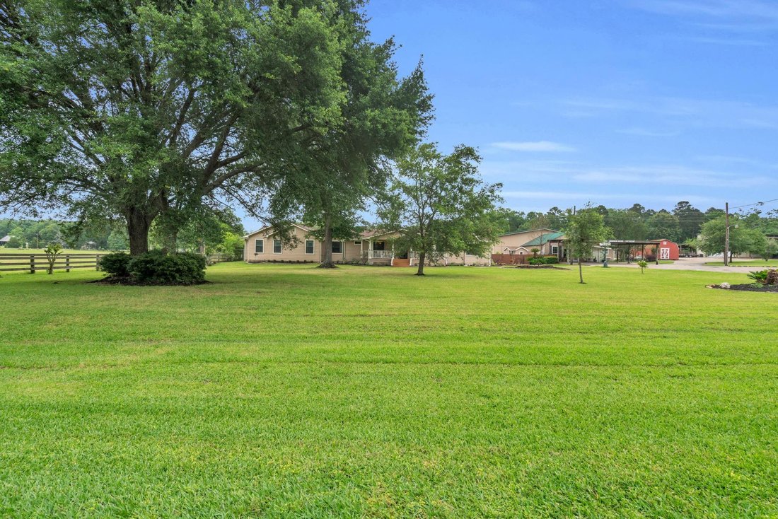 House in Oakhurst, Texas, United States 4 - 17982446