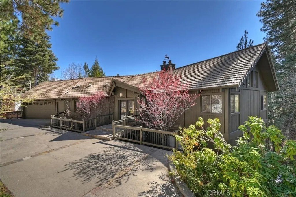 Maison à Lake Arrowhead, Californie, États-Unis 1 - 17554759