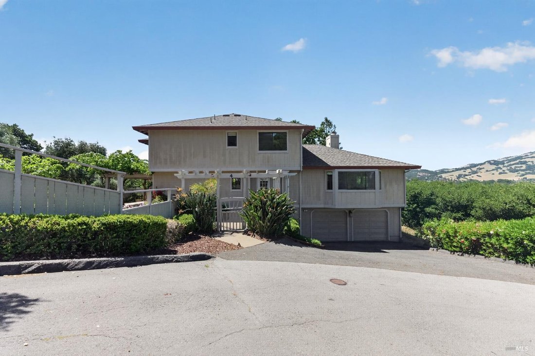 House in Petaluma, California, United States 1 - 17981794