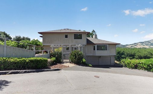 House in Petaluma, California, United States 1
