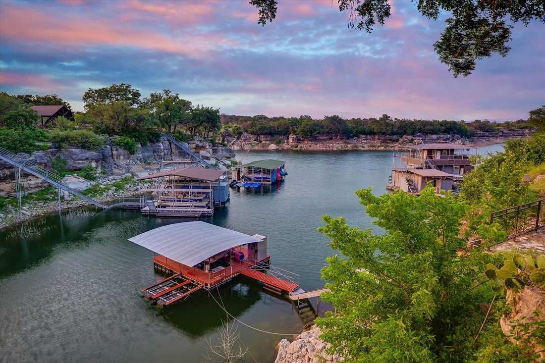 House in Spicewood, Texas, United States 1 - 17982387