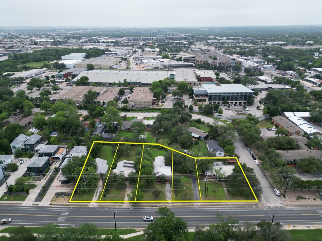 House in Austin, Texas, United States 5 - 17982385