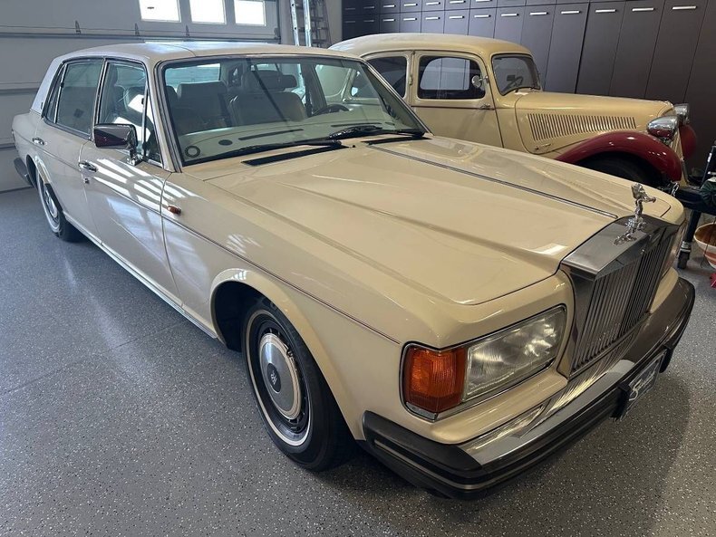 Sedan in Glendale, United States 1 - 17982075