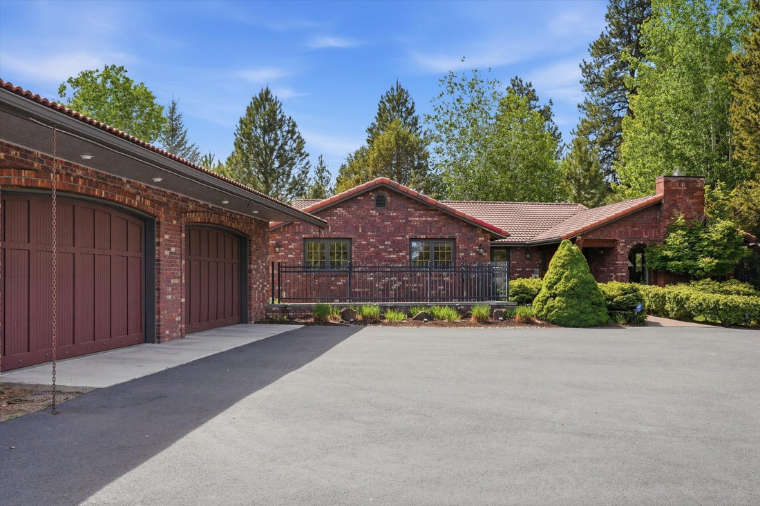 House in Bend, Oregon, United States 3 - 17981638