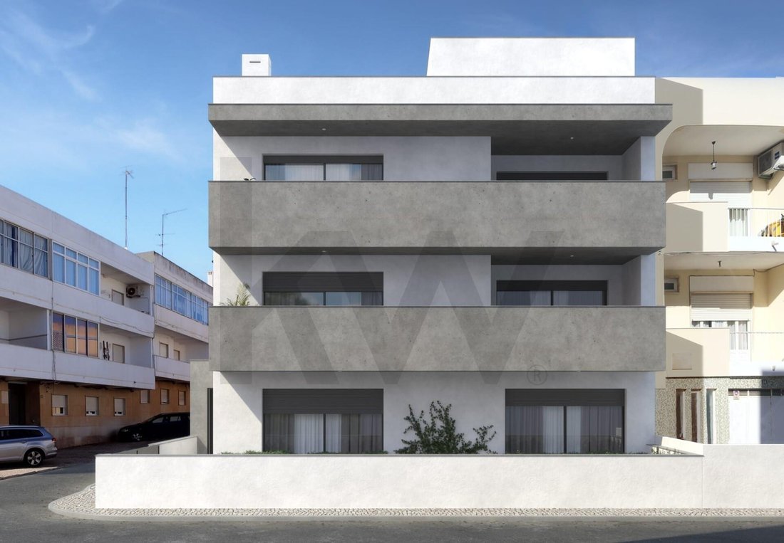 Portimao, Algarve, Portugal 2 - 15279729