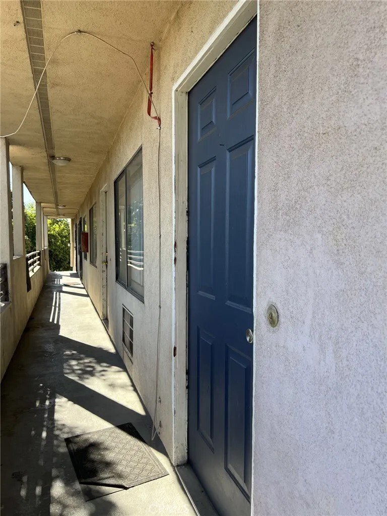 Los Angeles, California, United States 3 - 17089861